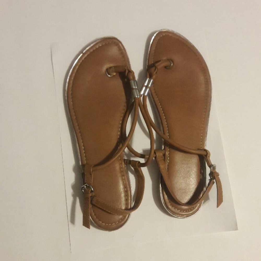Ann Taylor Loft Brown sandals size 8M